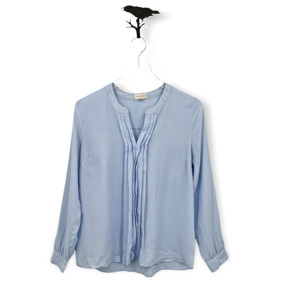 Maison Jules Blue V Neck Pleated Long Sleeve Pullover Blouse Size Medium - Picture 1 of 9